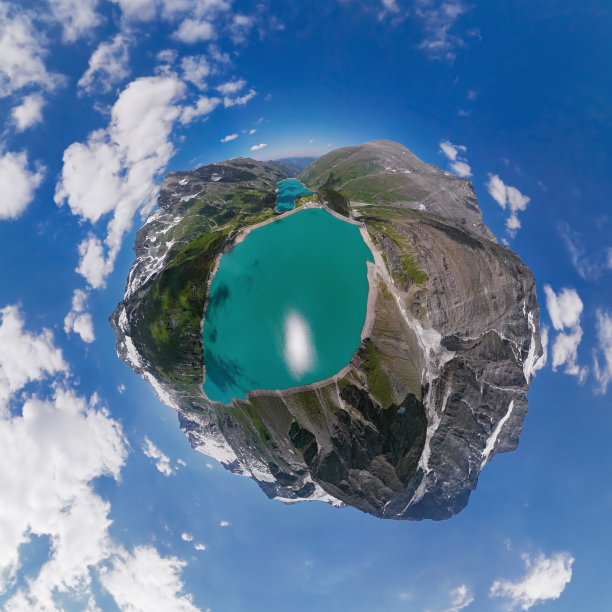 小行星球形航空全景卡普伦高山水库Mooserboden Stausee和Wasserfallboden在Hohe Tauern，萨尔茨堡土地，奥地利。图片下载