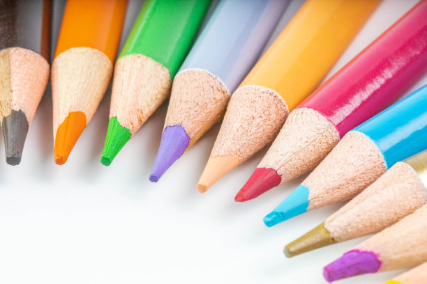 彩色铅笔图片下载
