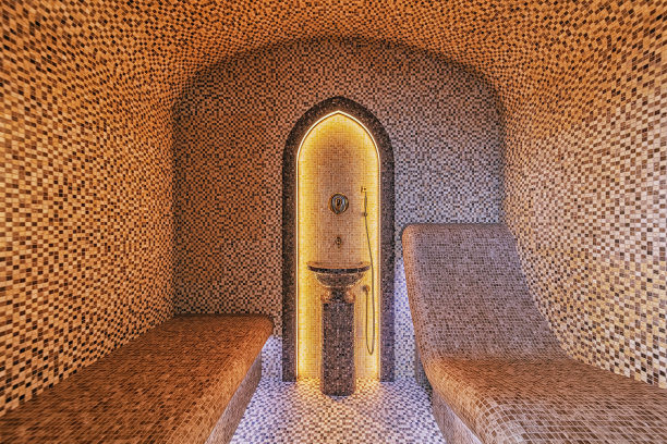 土耳其浴或哈曼水疗室内图片下载