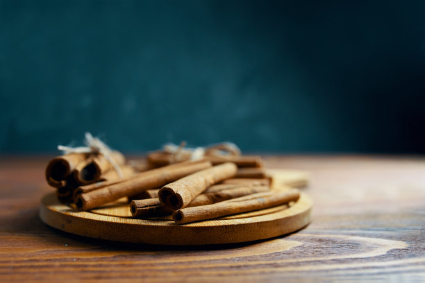 肉桂棒。图片下载