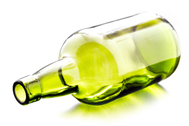 绿色的酒瓶图片下载