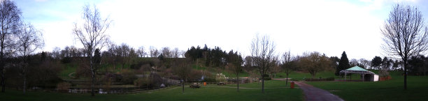 巴黎地区的一个公园全景图片下载