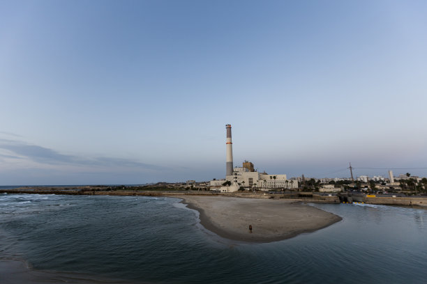 以色列特拉维夫城市海滩和城市景观图片下载