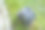 户外照明。花园室外照明安装在通道附近。图片下载