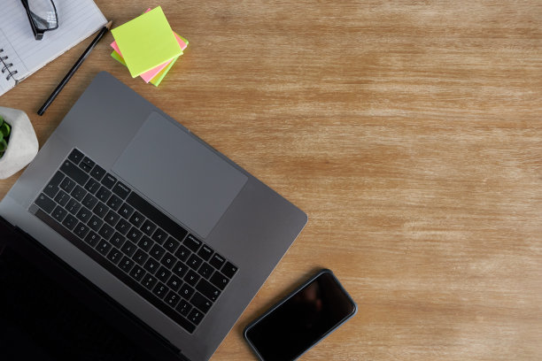 生意上总有工作要做图片下载