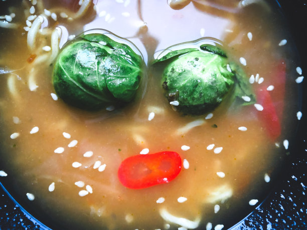 面条汤球芽脸图片下载