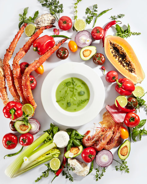 夏季黄瓜凉菜汤，凉菜汤或凉菜汤图片下载