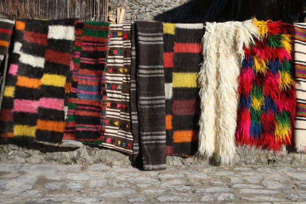 彩色的地毯图片下载