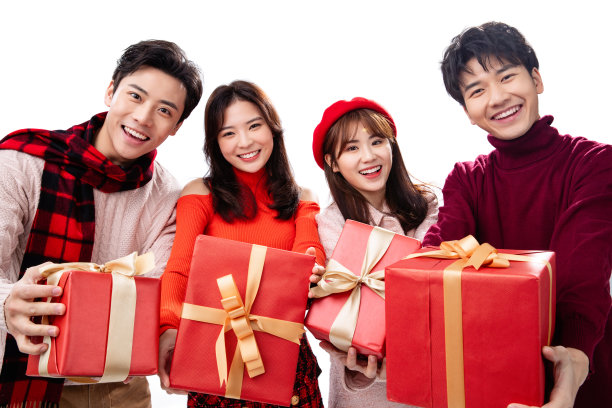 拿着礼物的青年男女图片下载