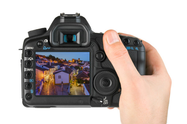 手持相机拍摄葡萄牙奥比多斯小镇（个人照片）图片下载