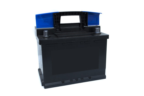 汽车用铅酸蓄电池。汽车概念，孤立在白色图片下载