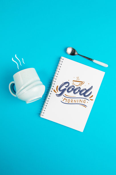 蓝色咖啡杯上的蓝色背景和文字早安图片下载