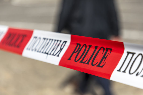 红色和白色警戒线。图片下载