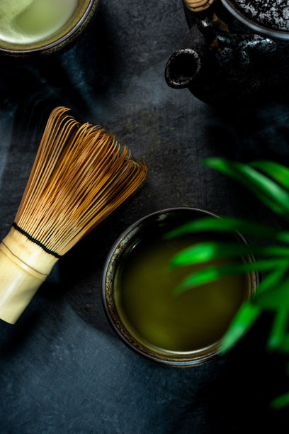 喝绿茶抹茶。日本或亚洲健康饮料图片下载