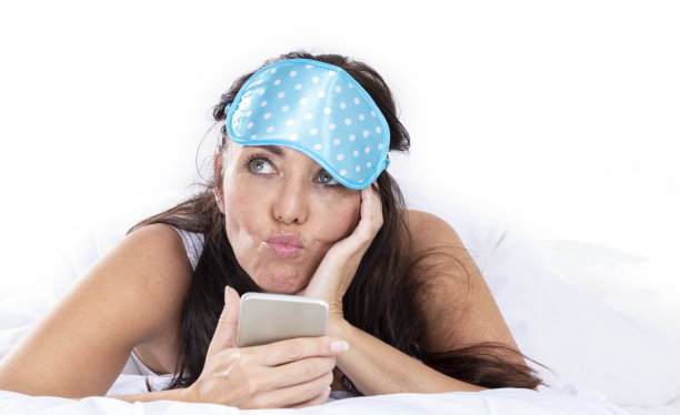 我打电话给他还是让他再等一会儿?图片下载