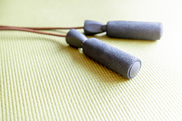 健身跳绳概念图图片下载