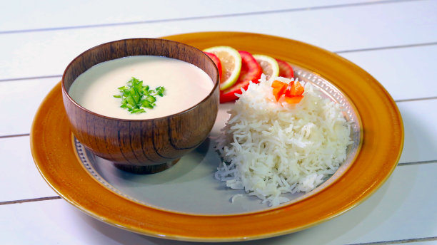 中东芝麻酱沙拉配白米饭照片图片下载