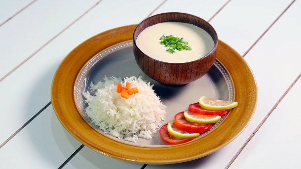 中东芝麻酱沙拉配白米饭照片图片下载