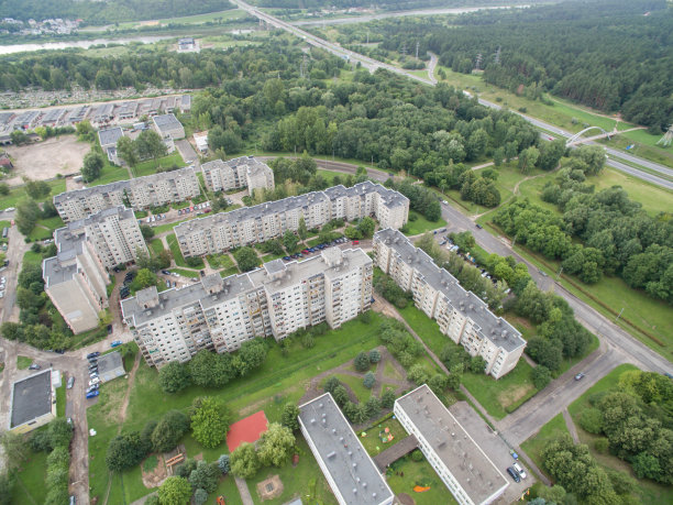 立陶宛考纳斯Eiguliai区鸟瞰图图片下载