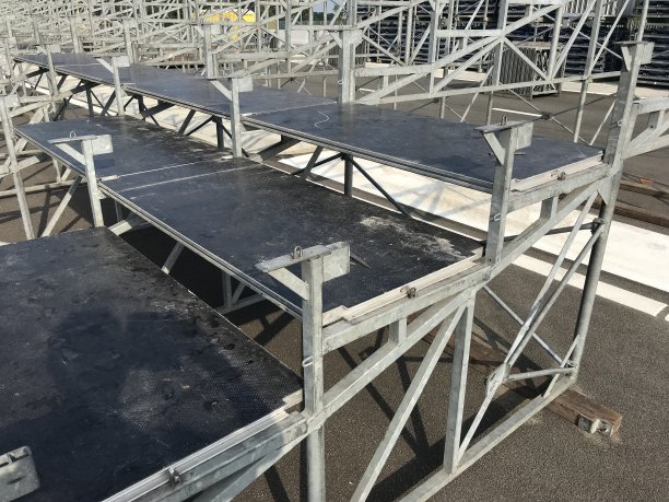 建造一个公共画廊图片下载