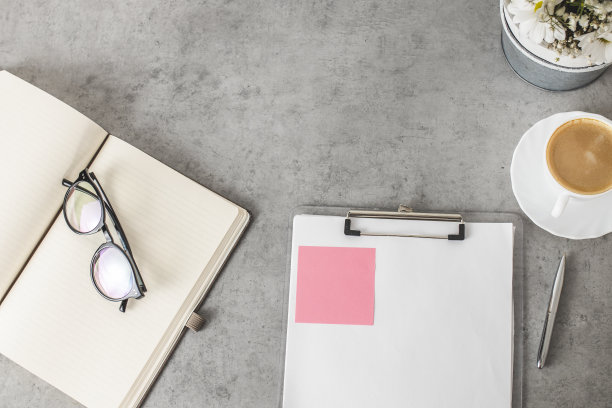 现代的工作表图片下载