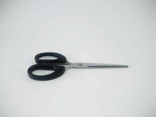 不锈钢剪刀孤立在白色背景图片下载