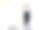 亚洲女性醒来后会在家里的卧室里做伸展运动和举起手臂。年轻人清晨时分，阳光明媚。生活方式的概念图片下载