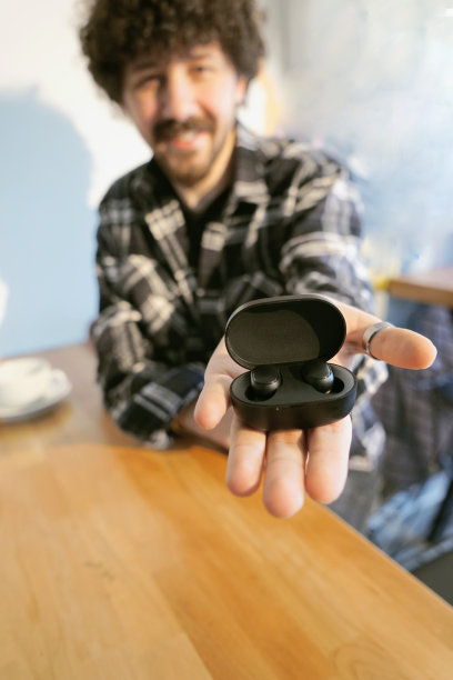 无线耳机素材图片