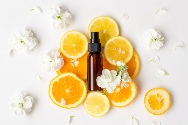 柠檬和橙子的天然化妆品形象图片下载
