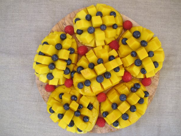 水果盘子里。图片下载