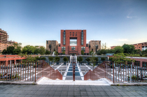 大学广场图片下载