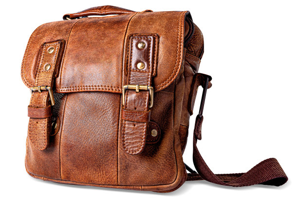 一个棕色的皮包。图片下载