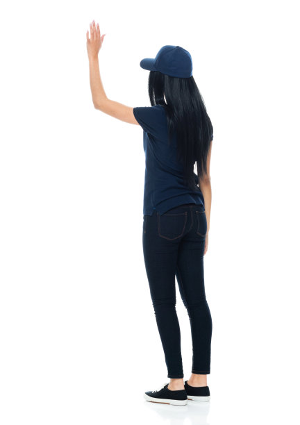 拉丁美洲和西班牙裔的年轻女性体力劳动者站在前面，戴着白底帽图片下载