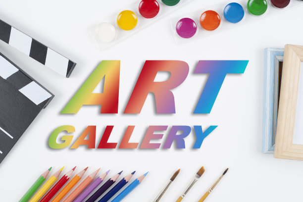 铅笔，水彩，画笔和木材在白色的背景。词创作图片下载