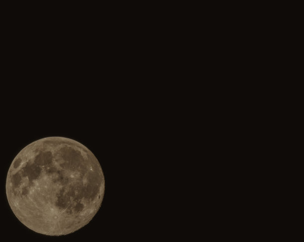 冬夜的满月图片下载