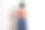 一个健康的女人在工作室冥想的剪影图片下载