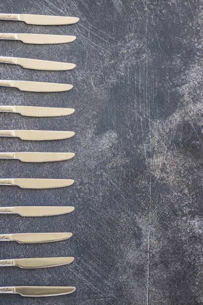 刀在背景图片下载