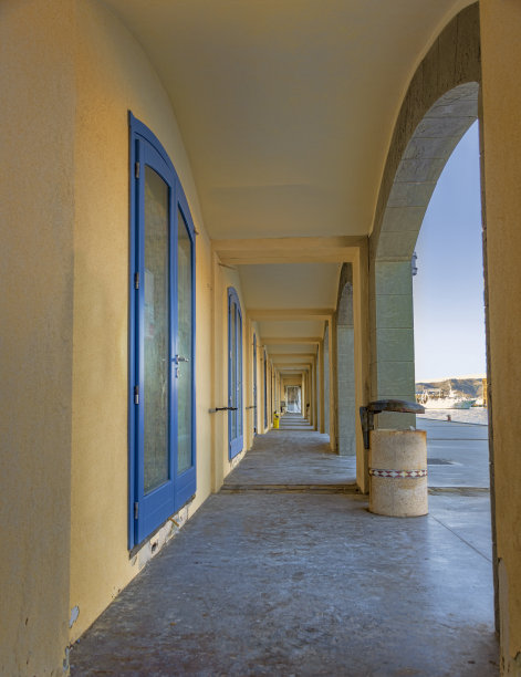 黄色拱廊图片下载