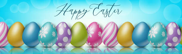 复活节节日快乐横幅或通讯标题。彩色的鸡蛋在玻璃表面和蓝色背景。矢量插图与字母。图片下载