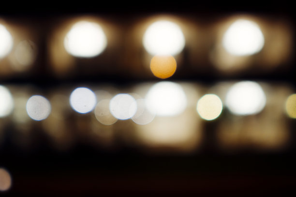 摘要散景灯光在城市夜晚的背景下图片下载