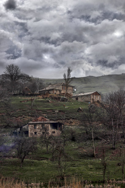 废弃的旧房子，艺术照片。图片下载