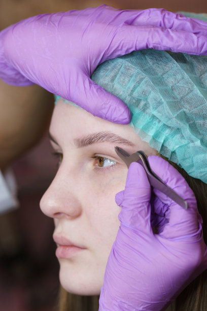 眉校正过程图片下载