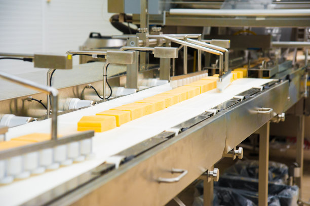 硬乳酪的工业生产图片下载