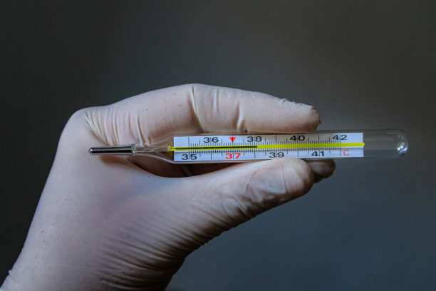 医学背景和水银温度计2019冠状病毒病(COVID-19)图片下载