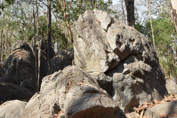 岩石，Doi Pha Klong国家公园图片下载