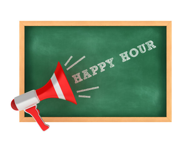 扩音器与快乐的小时短语在黑板框架- 3D渲染图片下载