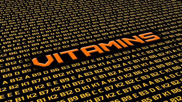 以随机顺序排列的维生素符号-单词维生素作为标题图片下载