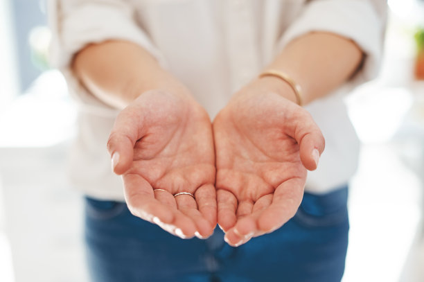 非常时期需要非常措施图片下载