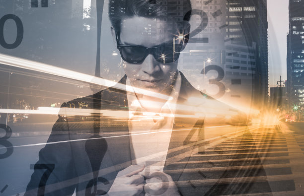 城市背景下的商人图片下载