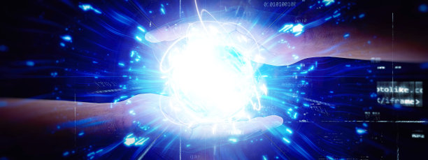 你的手掌上漂浮着一个发光的球体图片下载